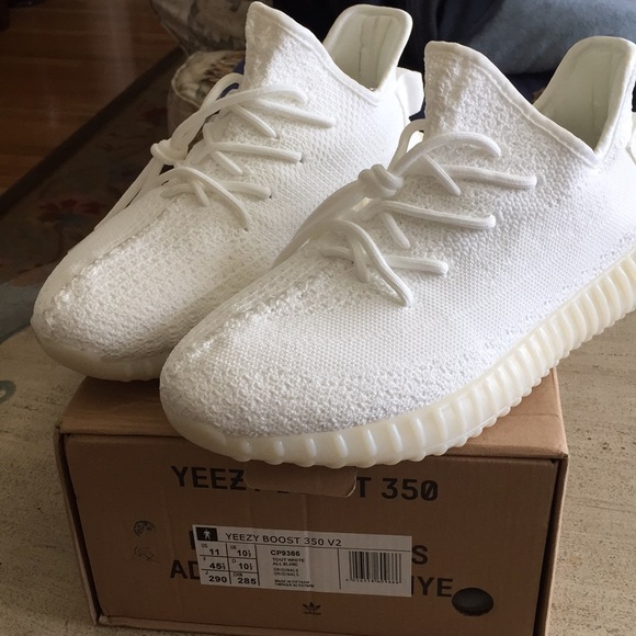 adidas nmd women size 5 adidas yeezy 350 boost v2 size 11